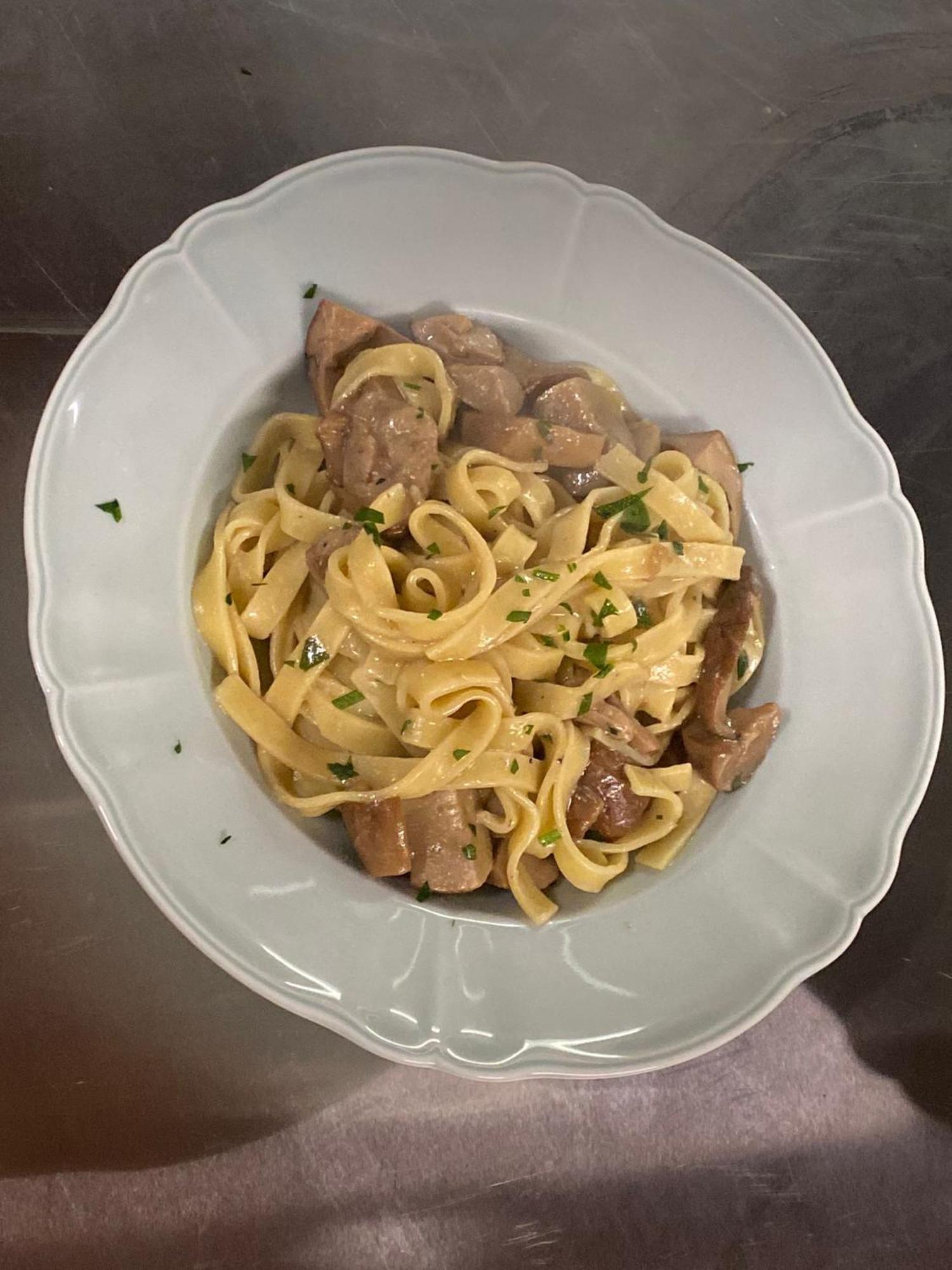 Agriturismo Podere Farnesiana ตาร์กวิเนีย ภายนอก รูปภาพ